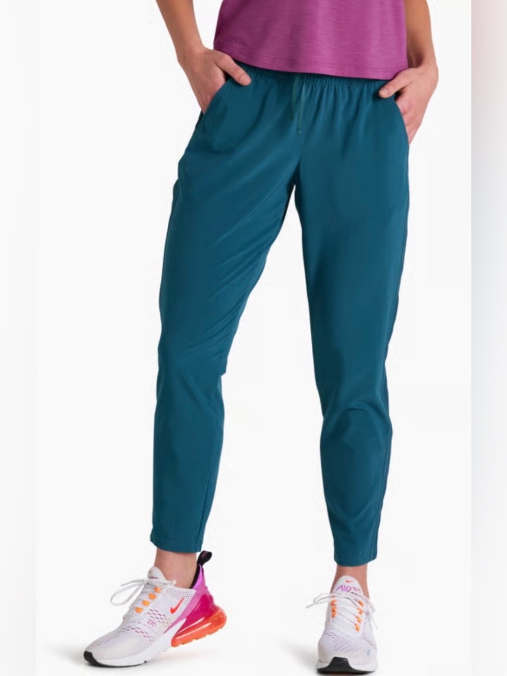 Kuhl Women’s Vantage Crop Pants Performance Joggers Track Lounge M